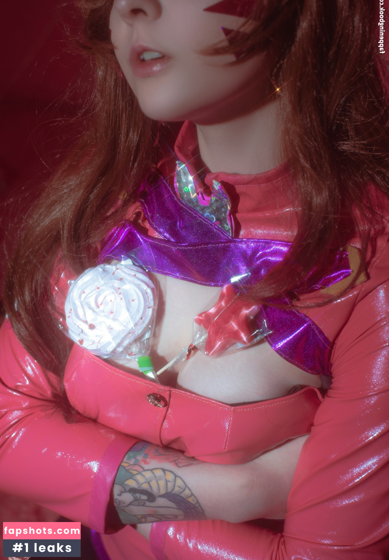 Bizarre Deer gallery photo #50