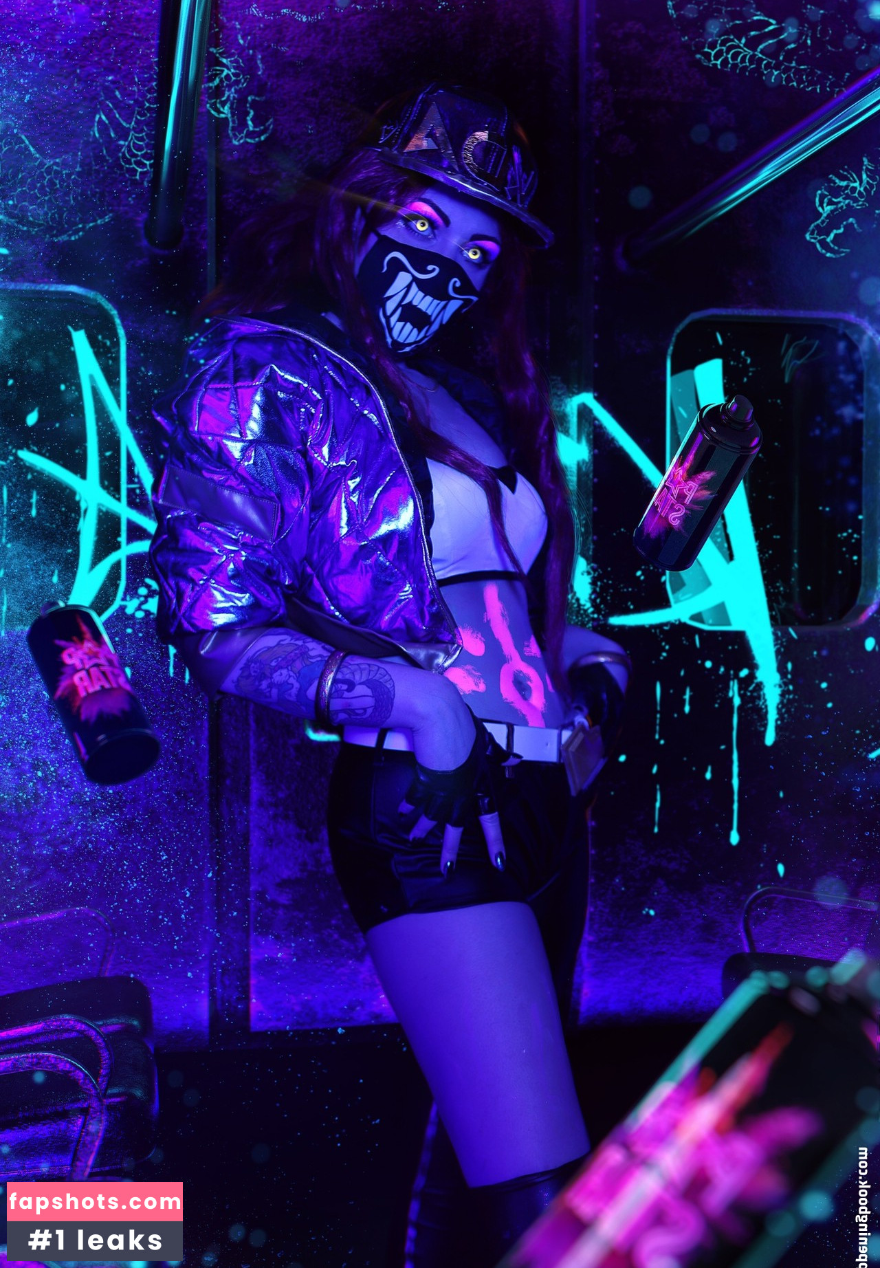 Bizarre Deer gallery photo #56