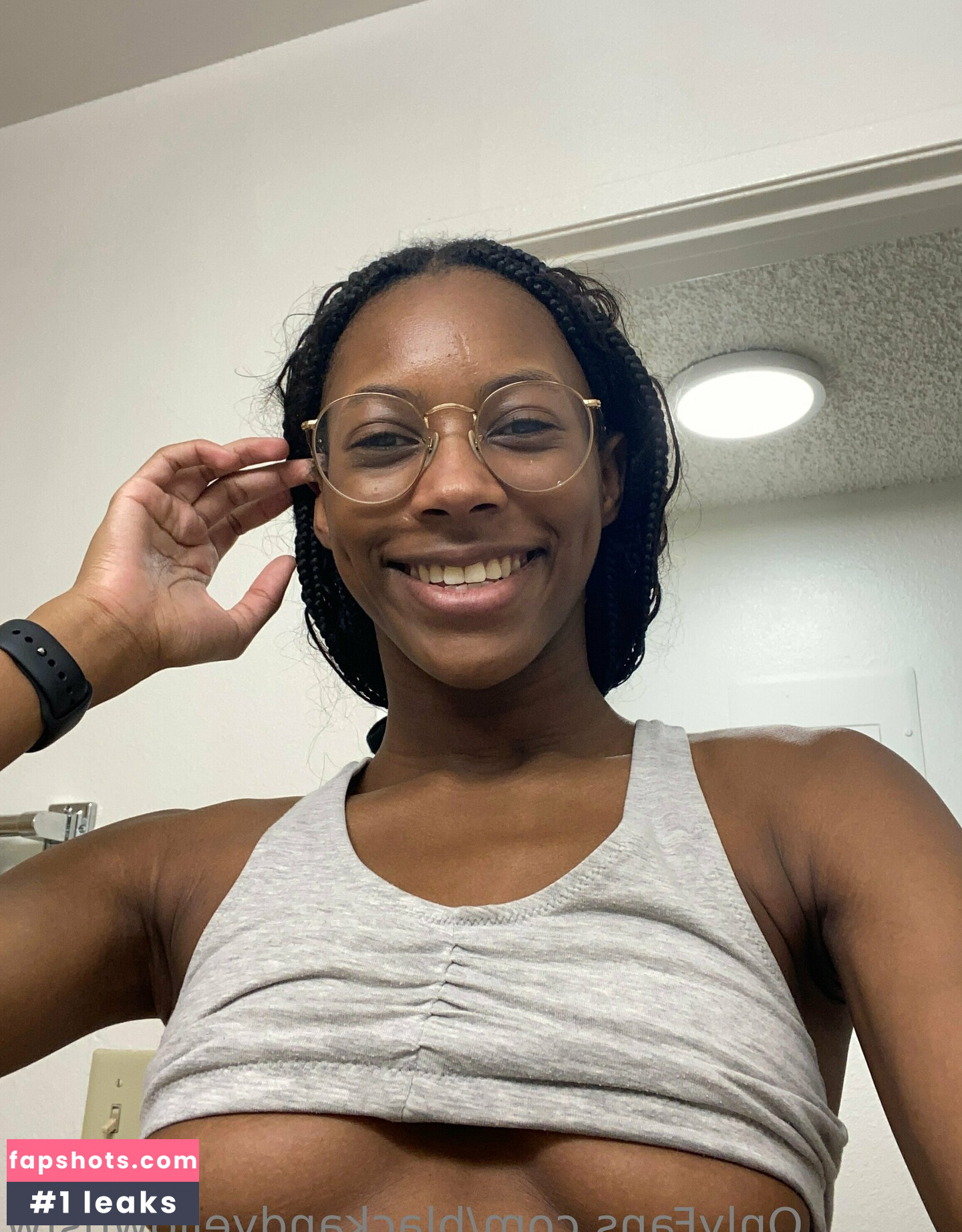 blackandyellownsfw gallery photo #21