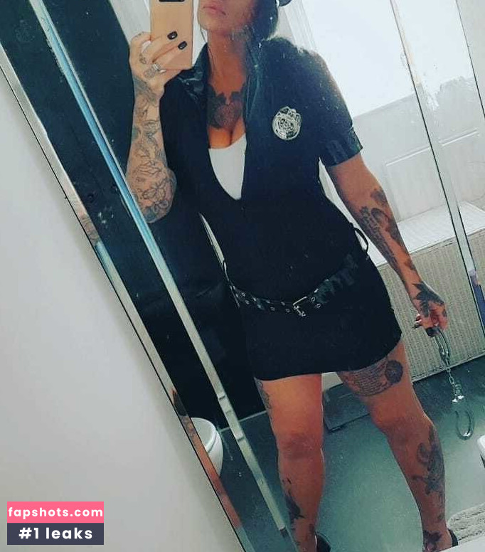 Blackbeautymai gallery photo #7