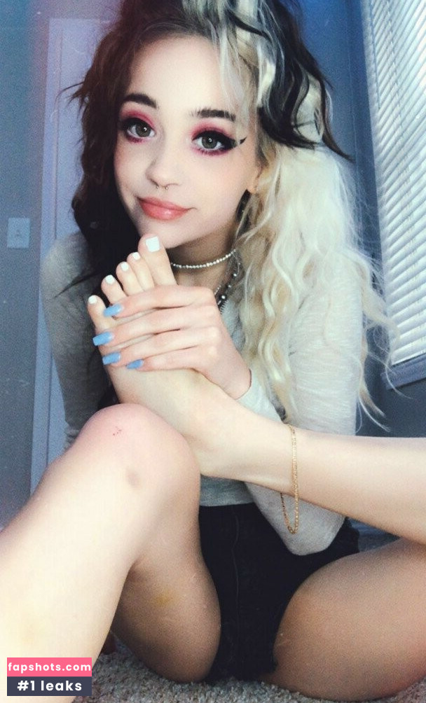 BlairHaze gallery photo #31