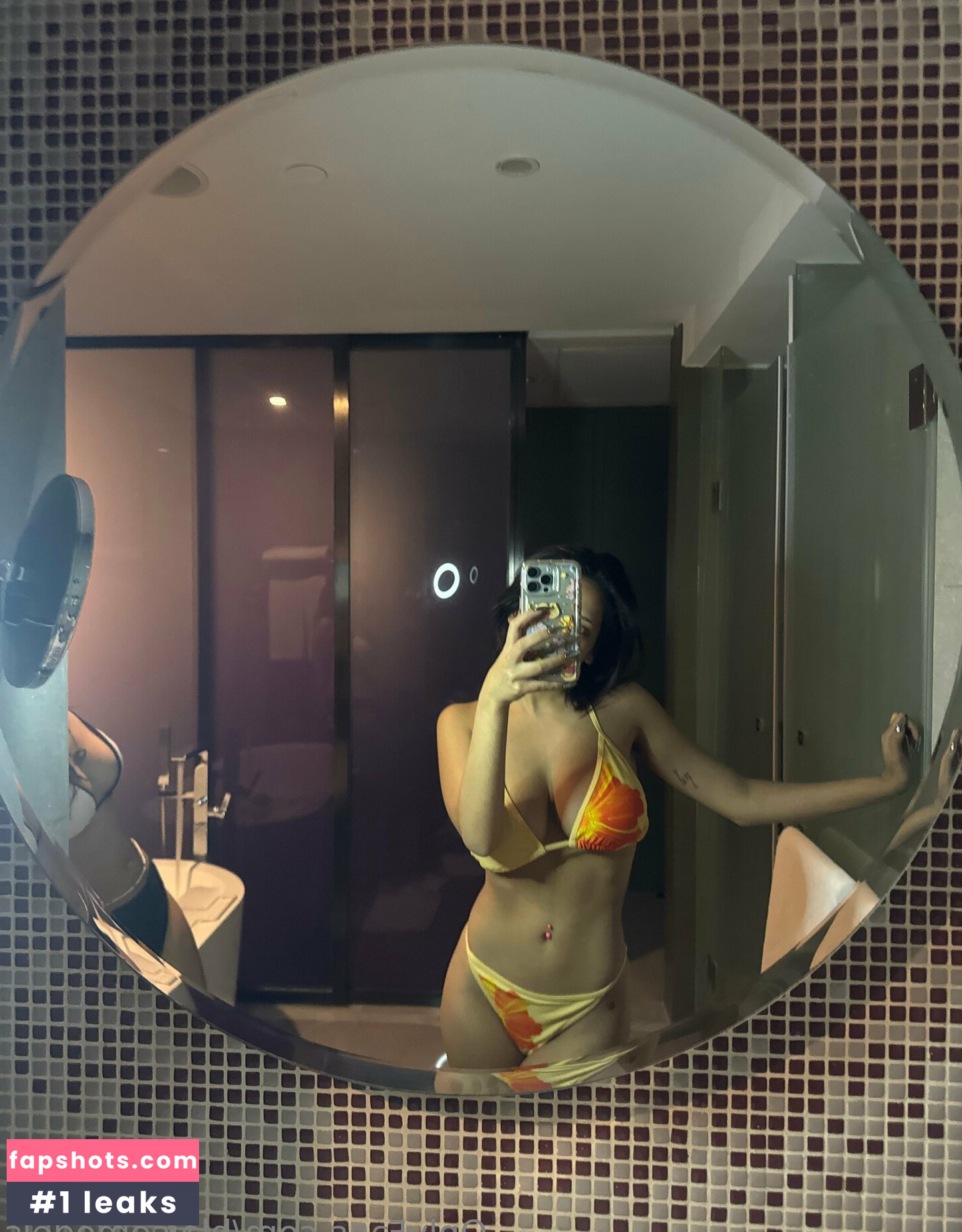 Blaise gallery photo #25