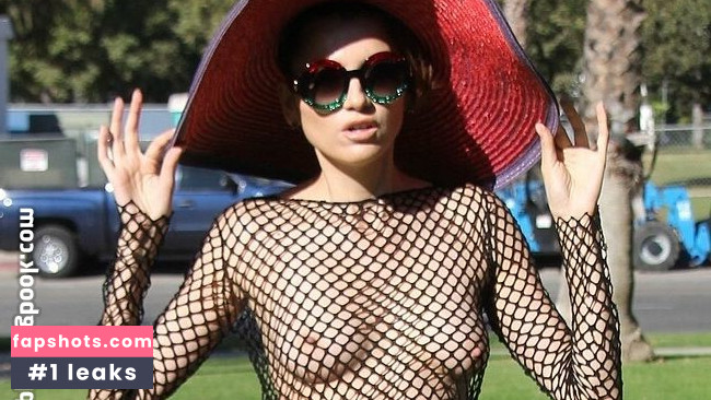 Blanca Blanco gallery photo #164