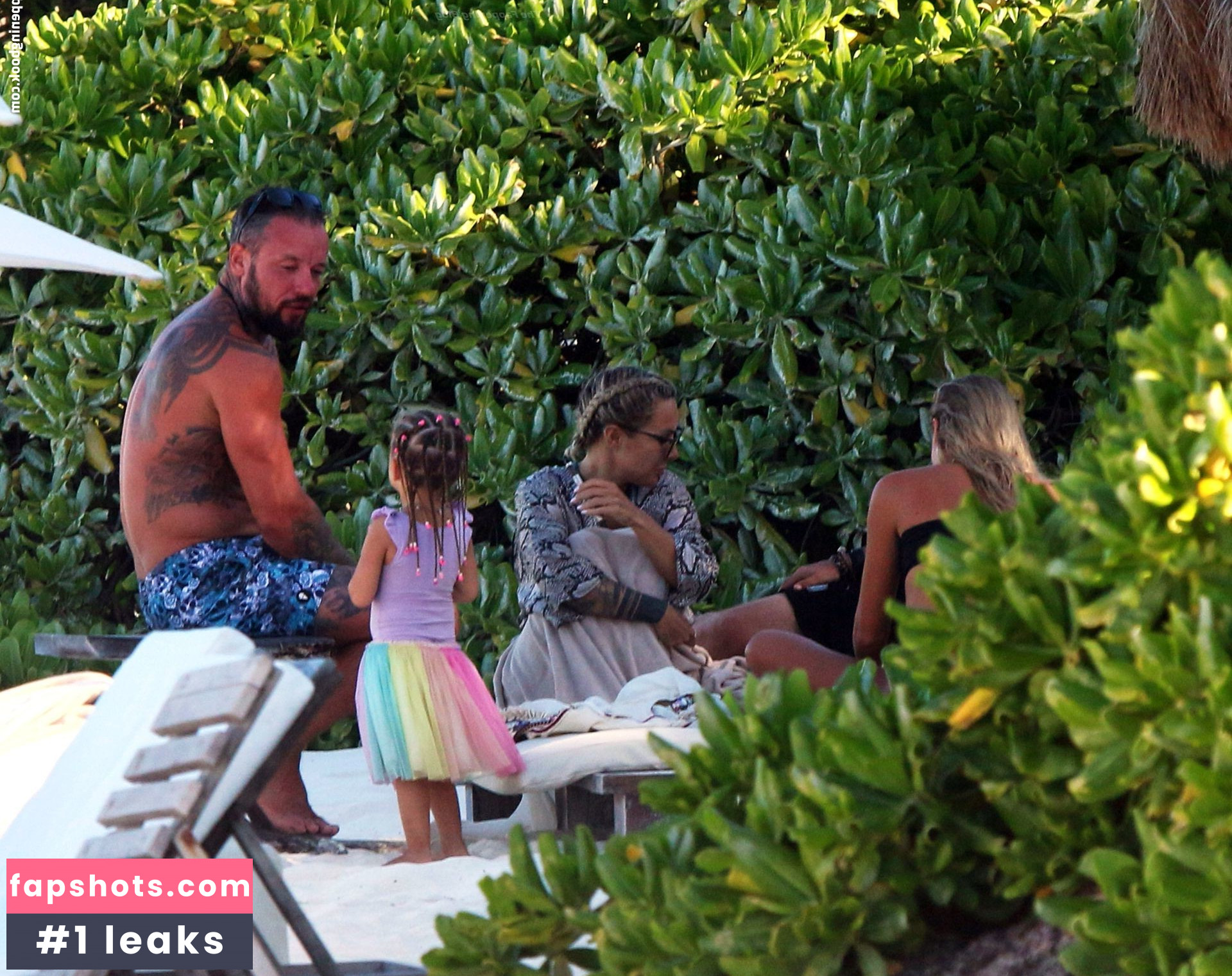 Blanka Lipinska gallery photo #67