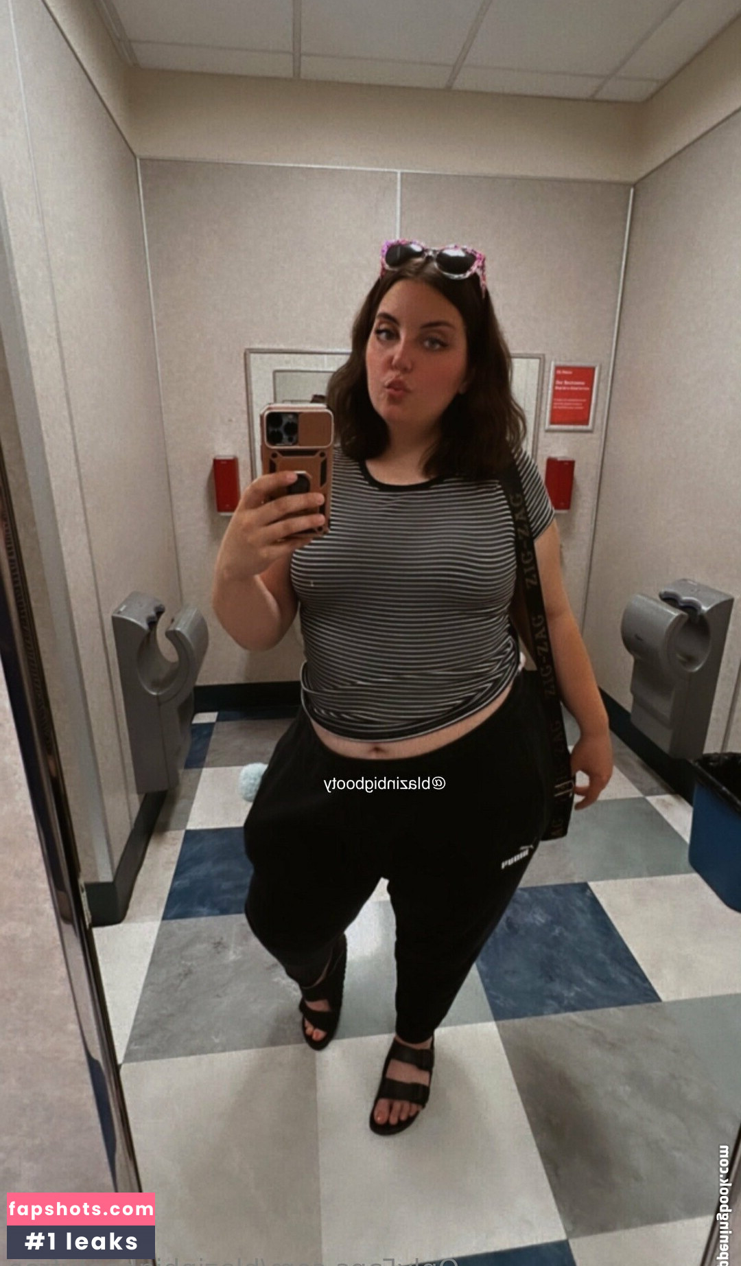 blazinbigbootyfree Filtración Desnuda OnlyFans Foto #19 - Fapshots