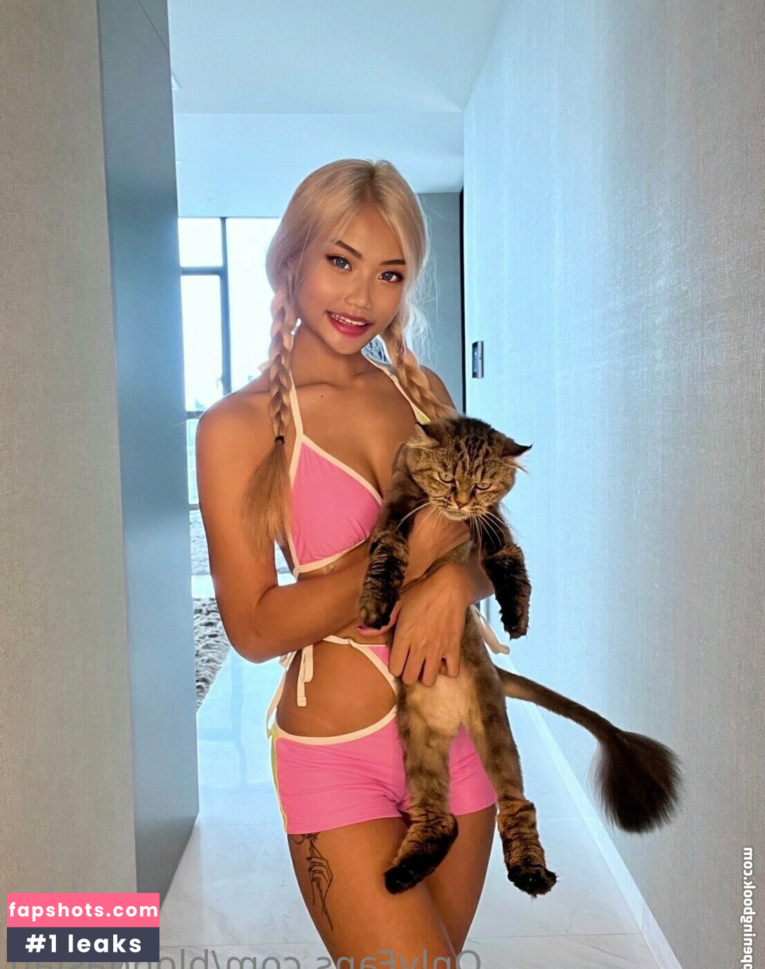 blondasian gallery photo #29