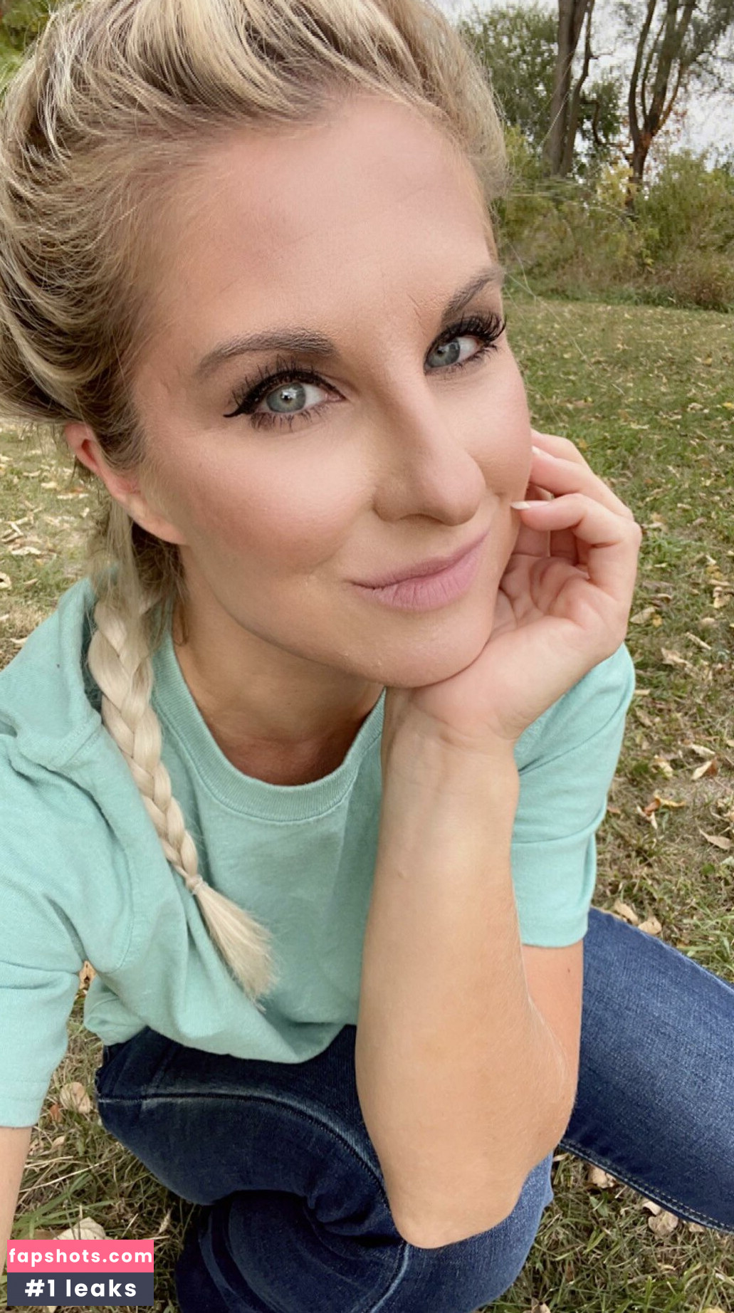 Blonde-Country-Girl gallery photo #4