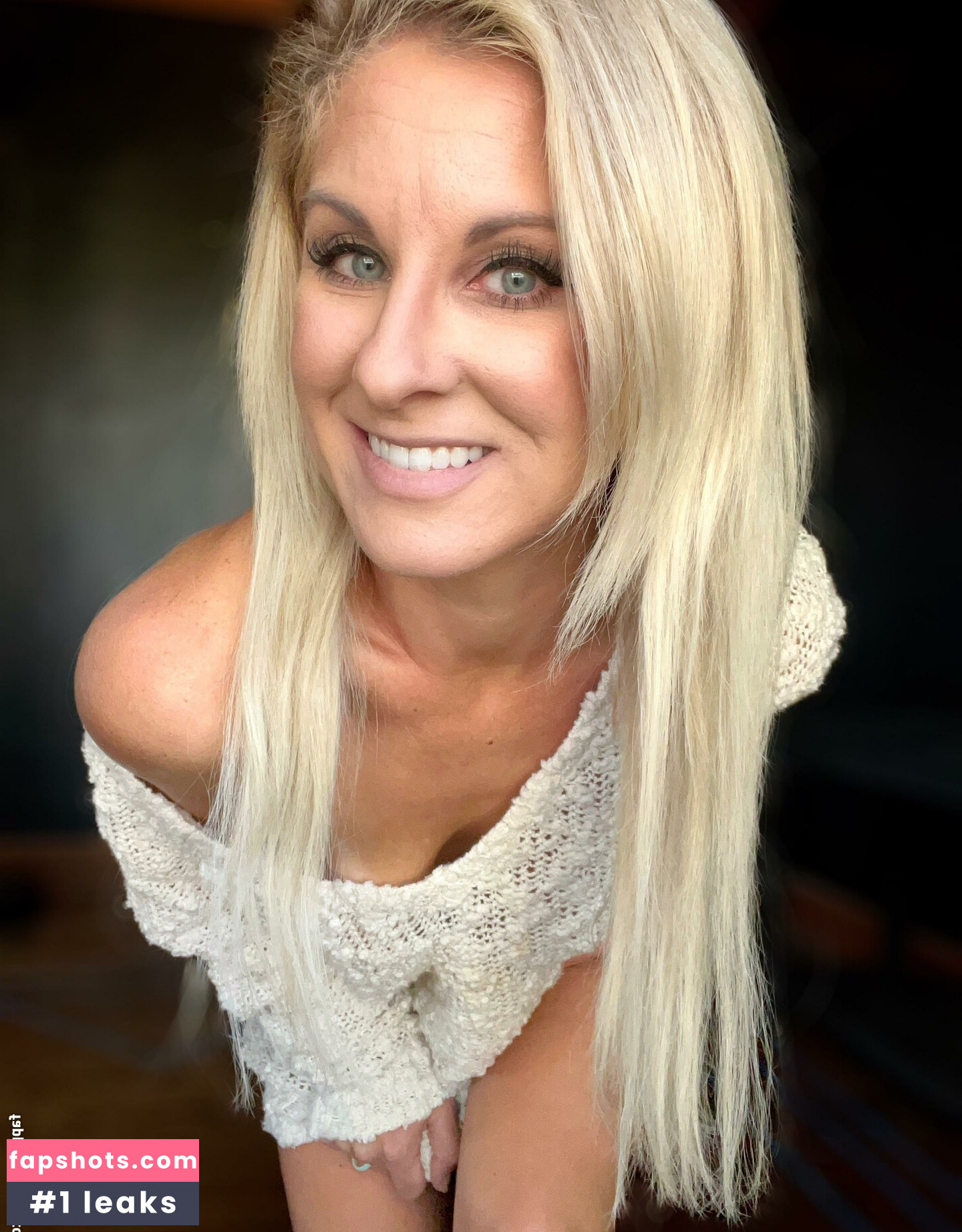 Blonde-Country-Girl gallery photo #6