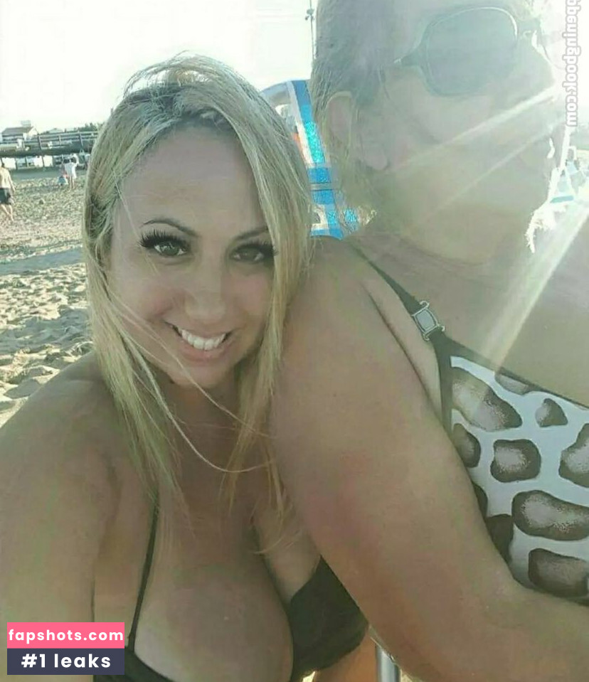 blonde_maria gallery photo #23