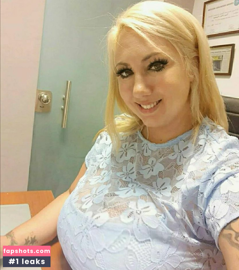 blonde_maria gallery photo #25