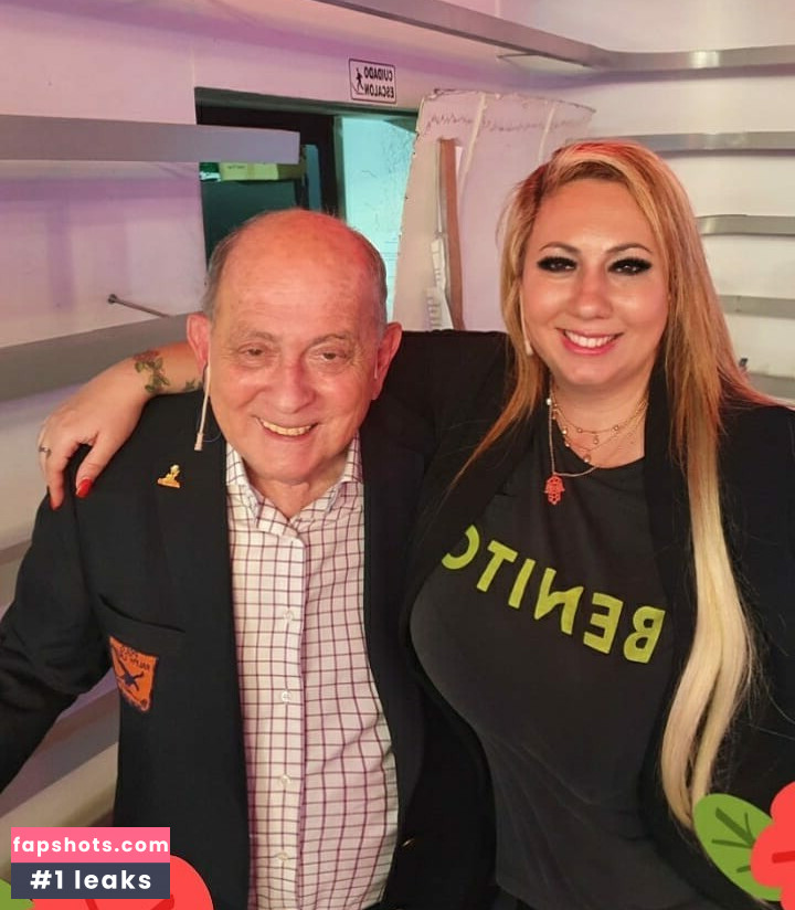 blonde_maria gallery photo #6