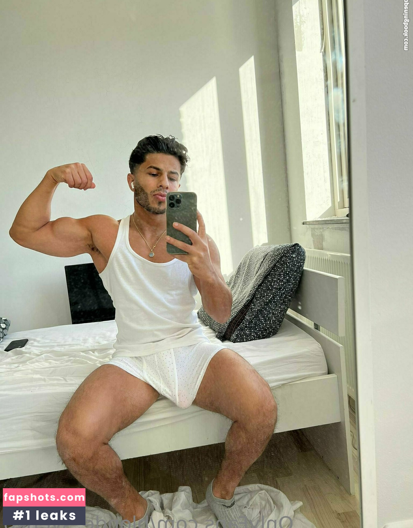 blonde_svenko gallery photo #14