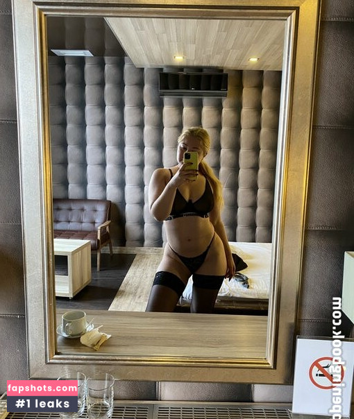 Blondeany gallery photo #11