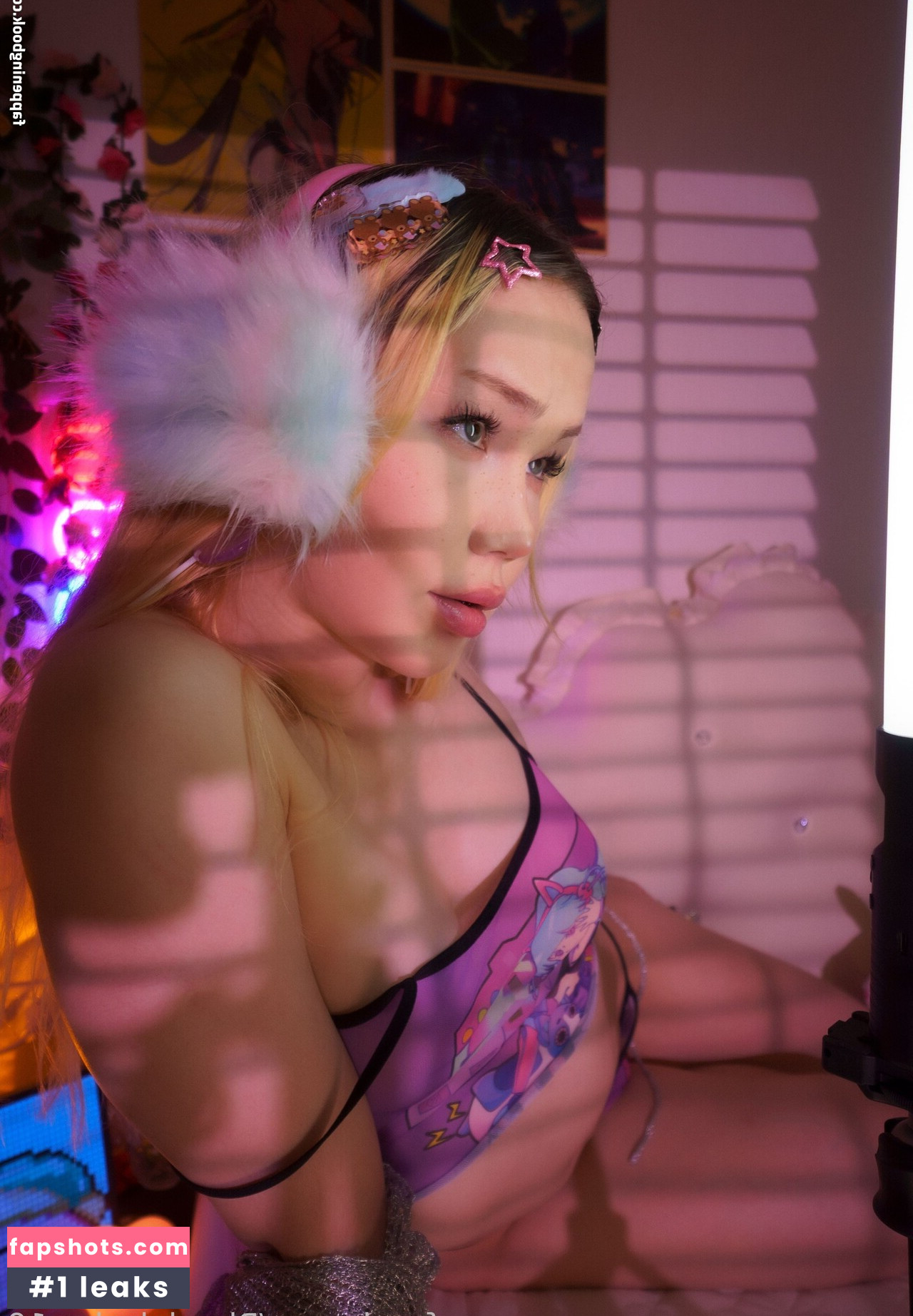 Blondelashes19 gallery photo #103