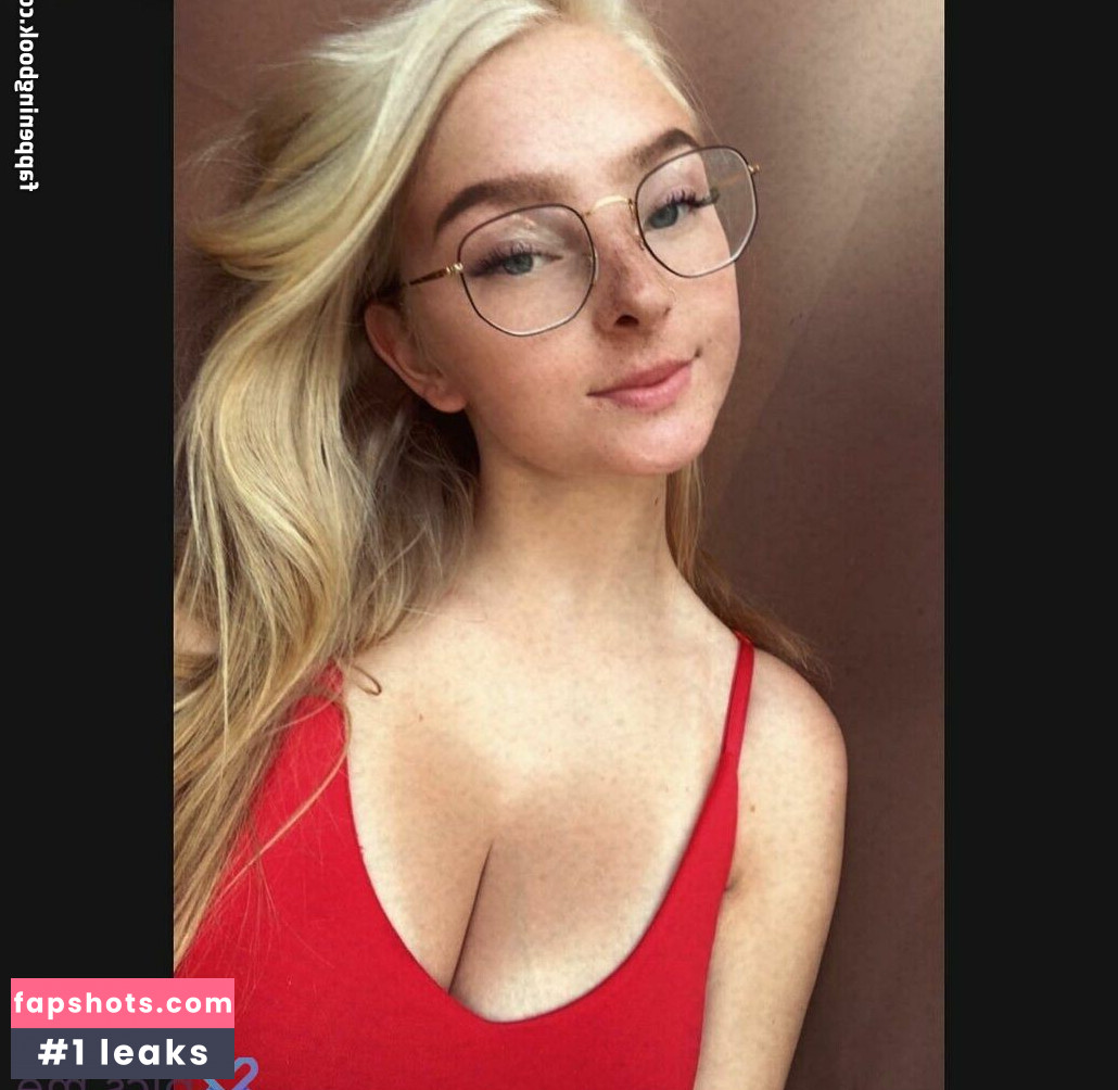 BlondeVivi gallery photo #7