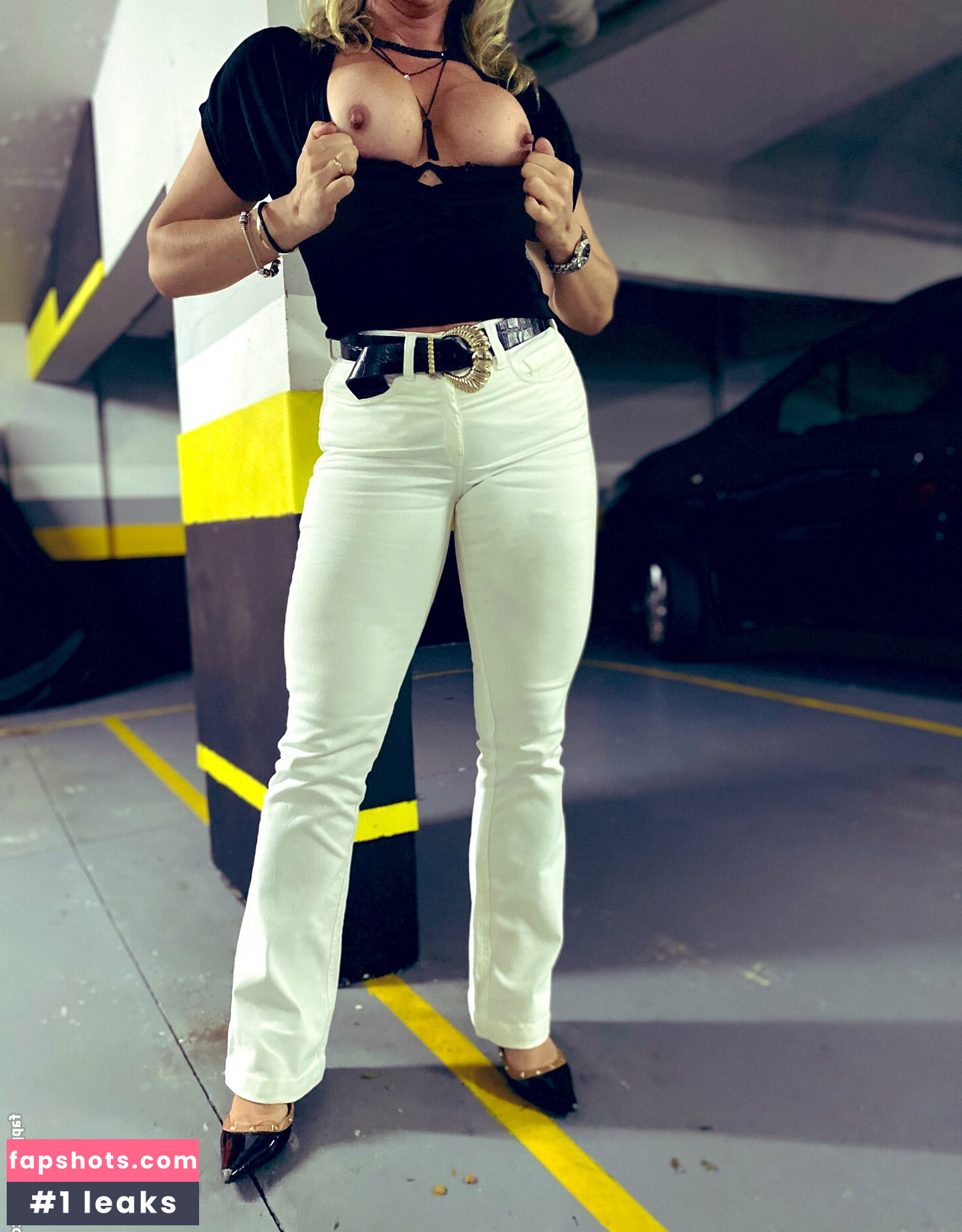 BlondeWifeSP gallery photo #5