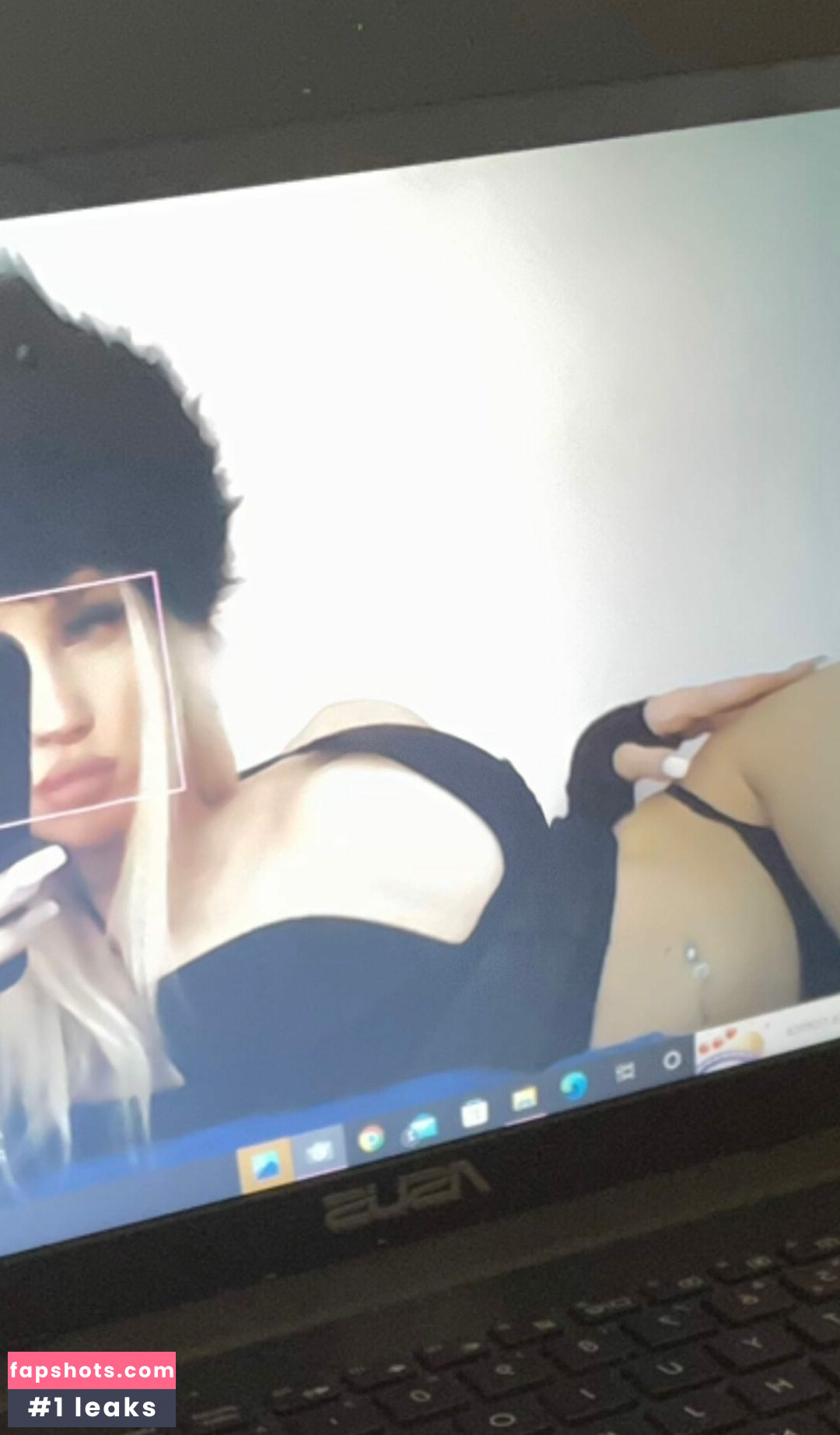 blondie.angelika gallery photo #2