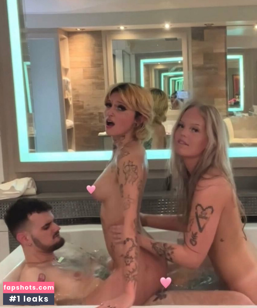 blondiiieebabyy Nude Leaks OnlyFans Photos #2 - LeakJerk