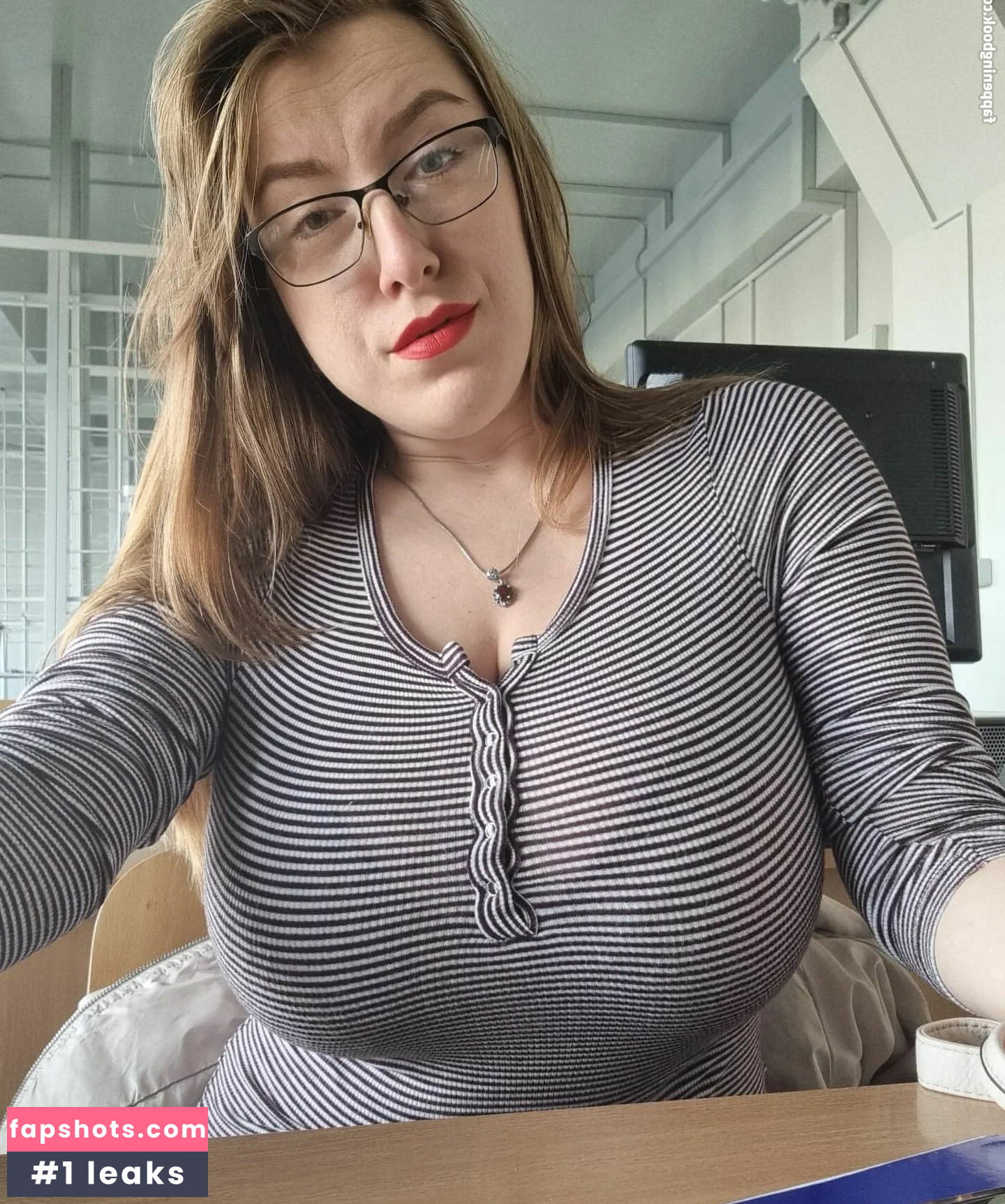 Blondy1 gallery photo #25