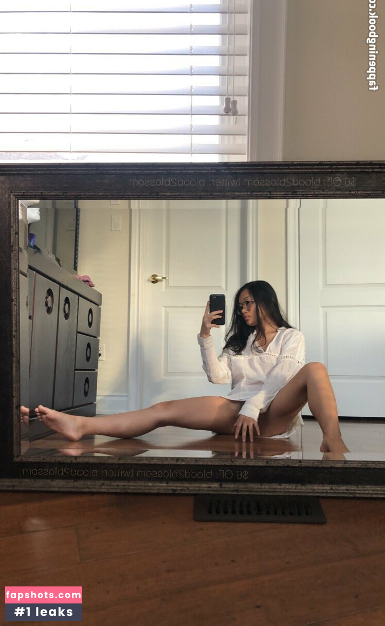 Bloodblossom_ Nahé úniky fotek pouze od fanoušků #10 - Fapshots