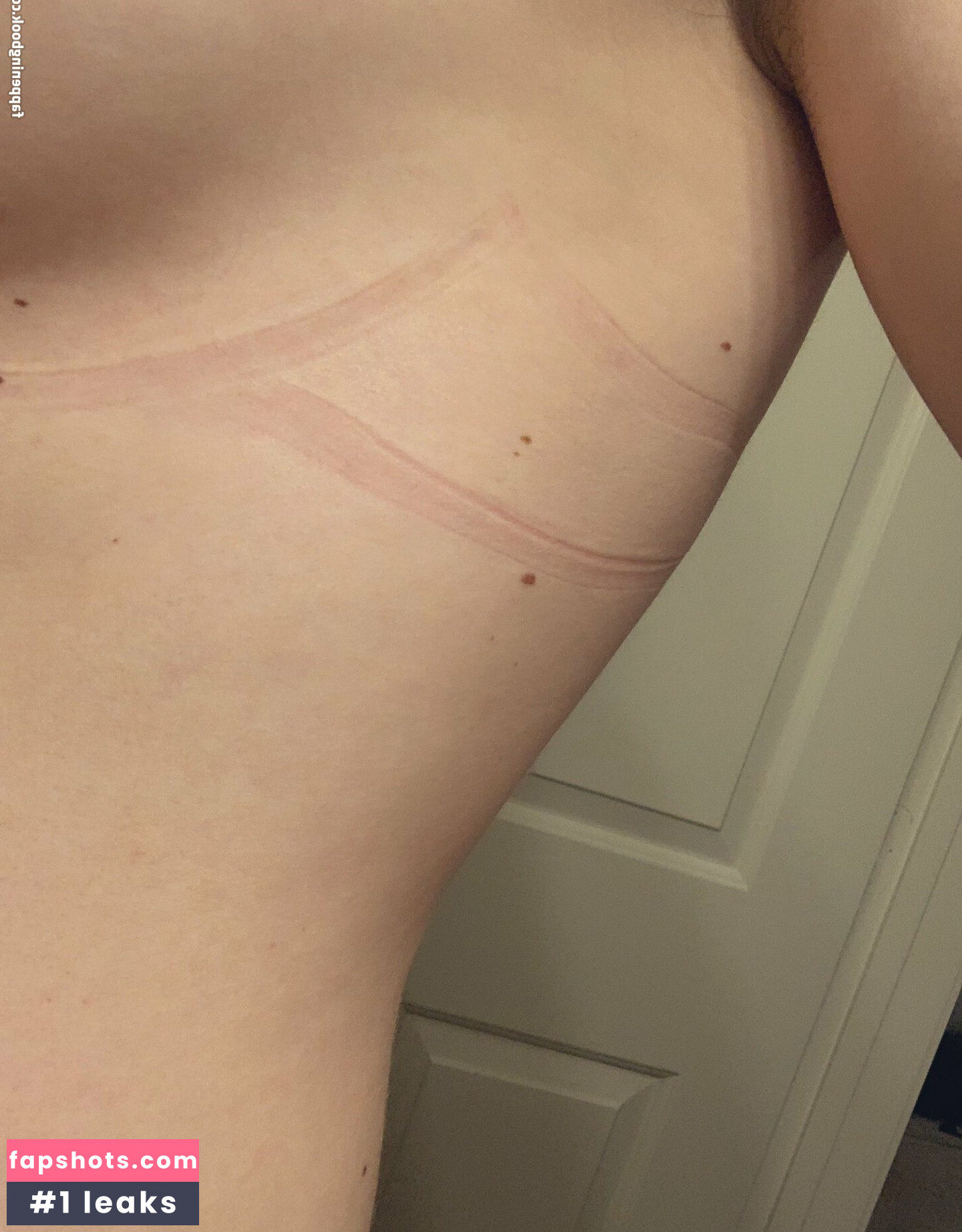 Bloody gallery photo #7