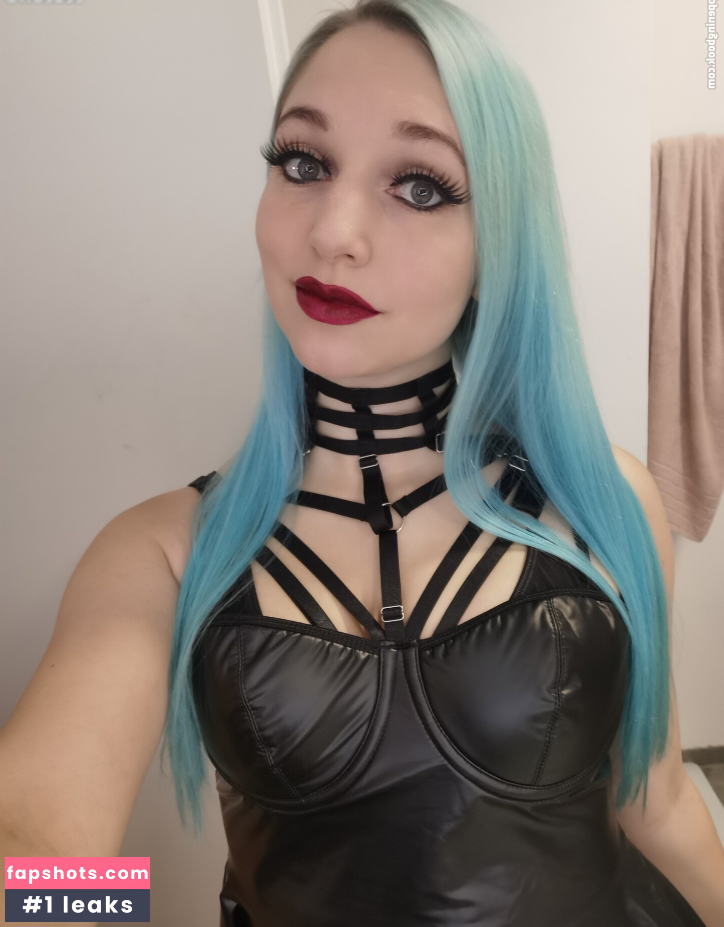 bloodynyuu gallery photo #3