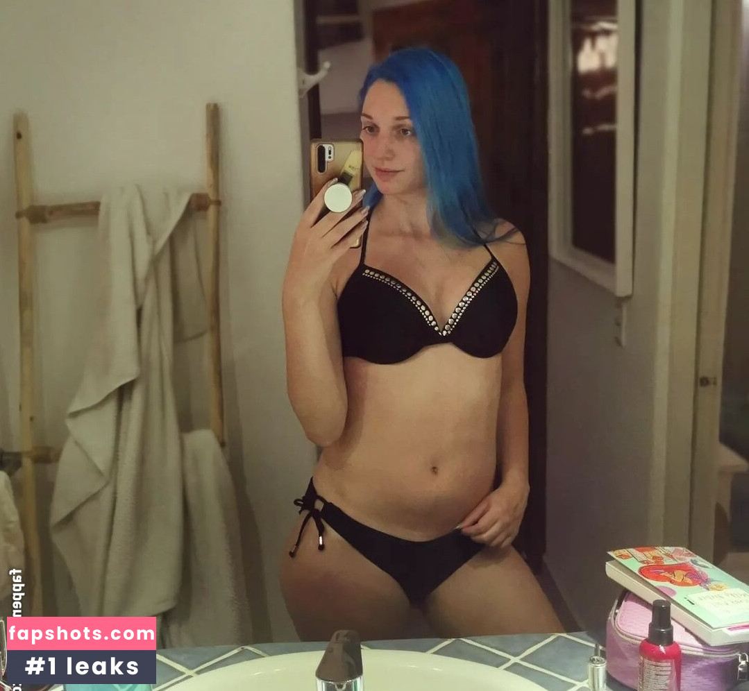 bloodynyuu gallery photo #25