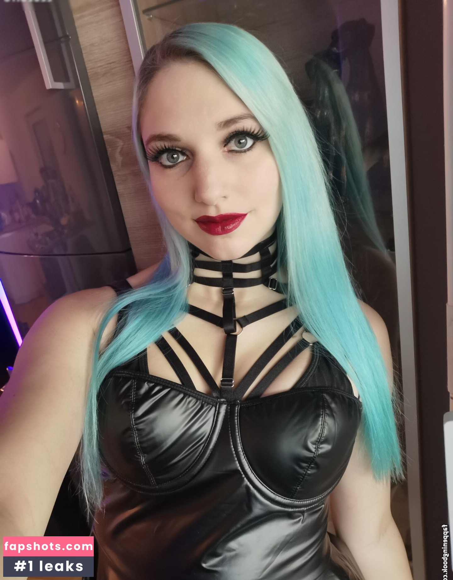 bloodynyuu gallery photo #10