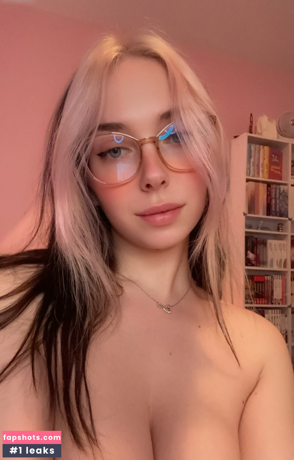 Blossom.prinxess gallery photo #52