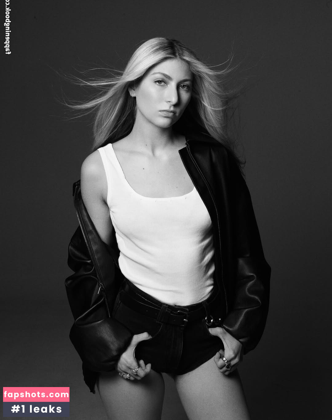 Blu DeTiger gallery photo #13