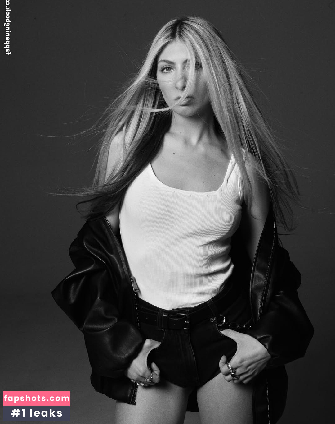 Blu DeTiger gallery photo #14