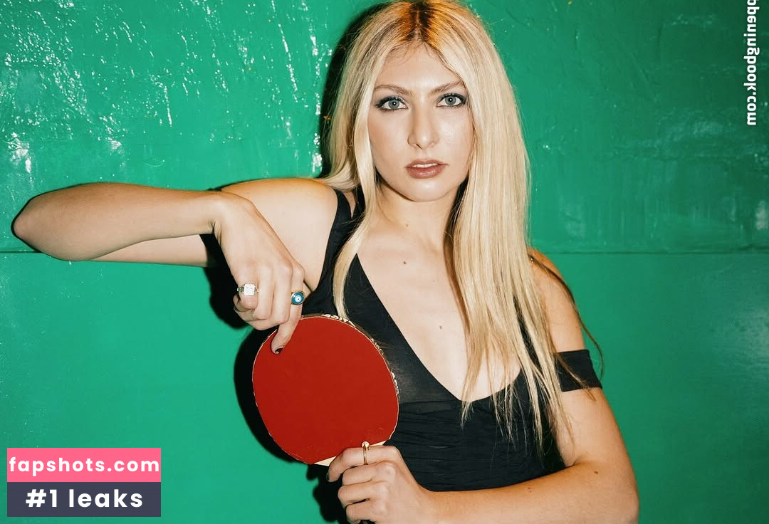 Blu DeTiger gallery photo #30