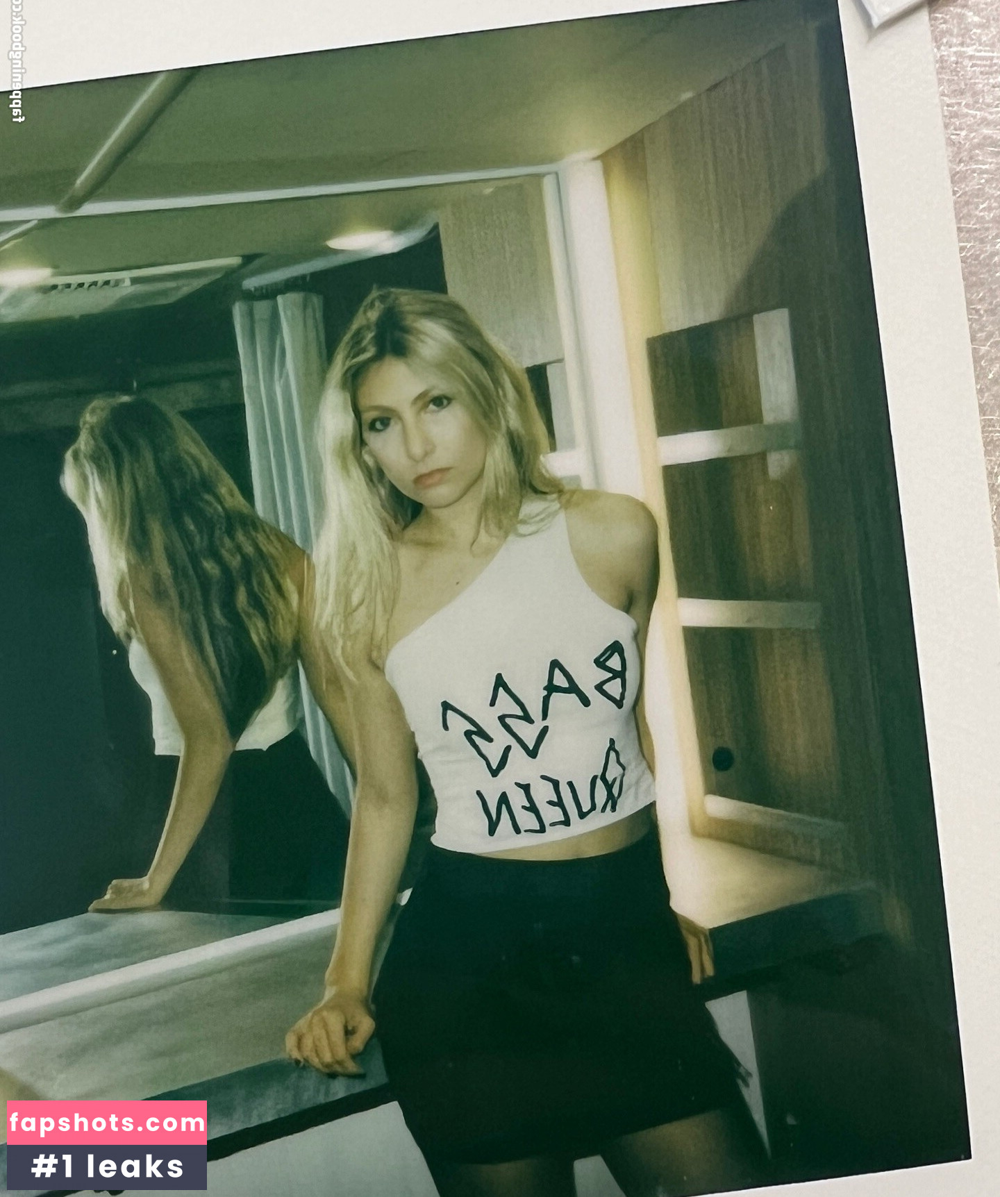 Blu DeTiger gallery photo #48