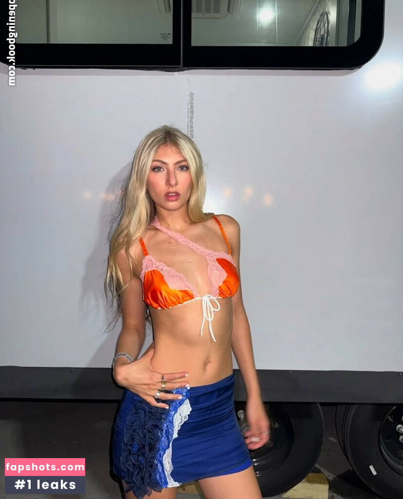 Blu DeTiger gallery photo #6