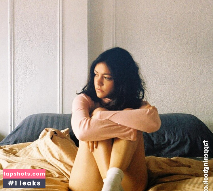 Blu Hunt gallery photo #26