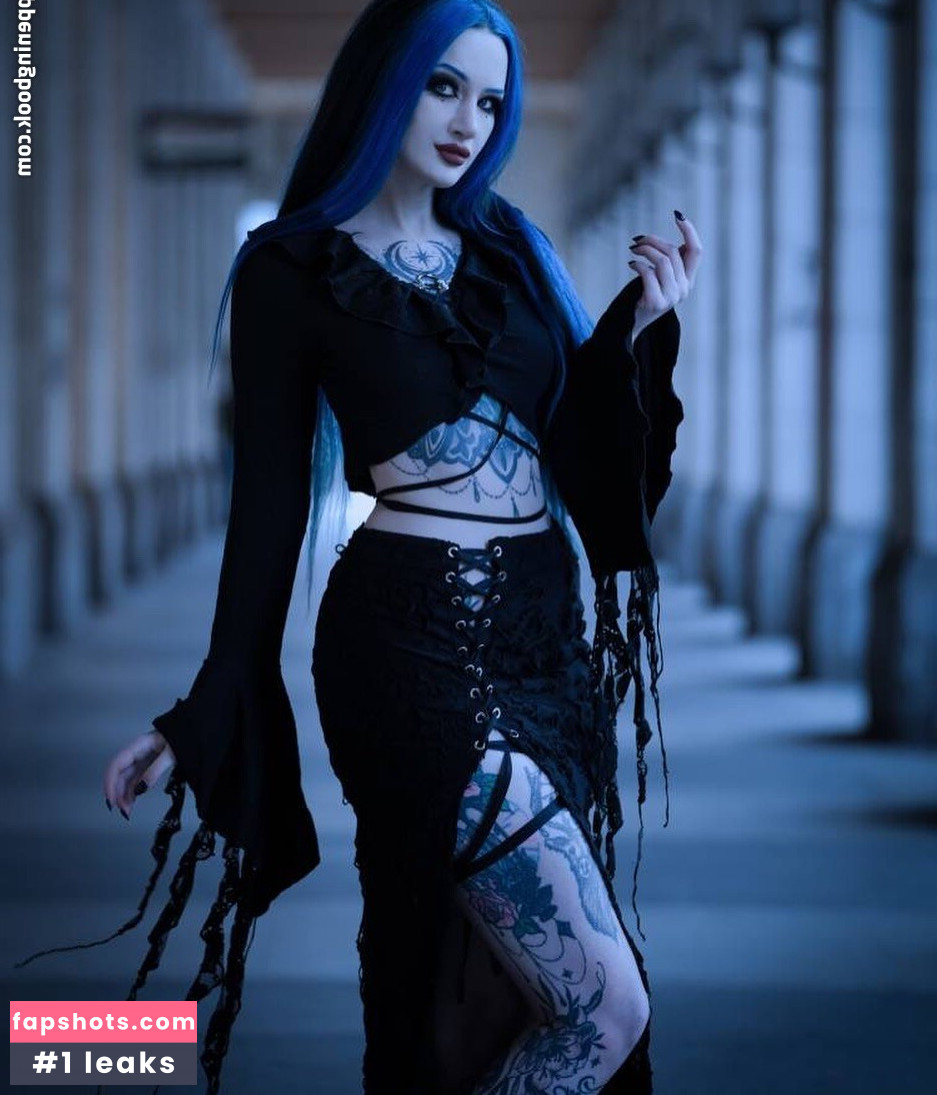 BlueAstrid gallery photo #20