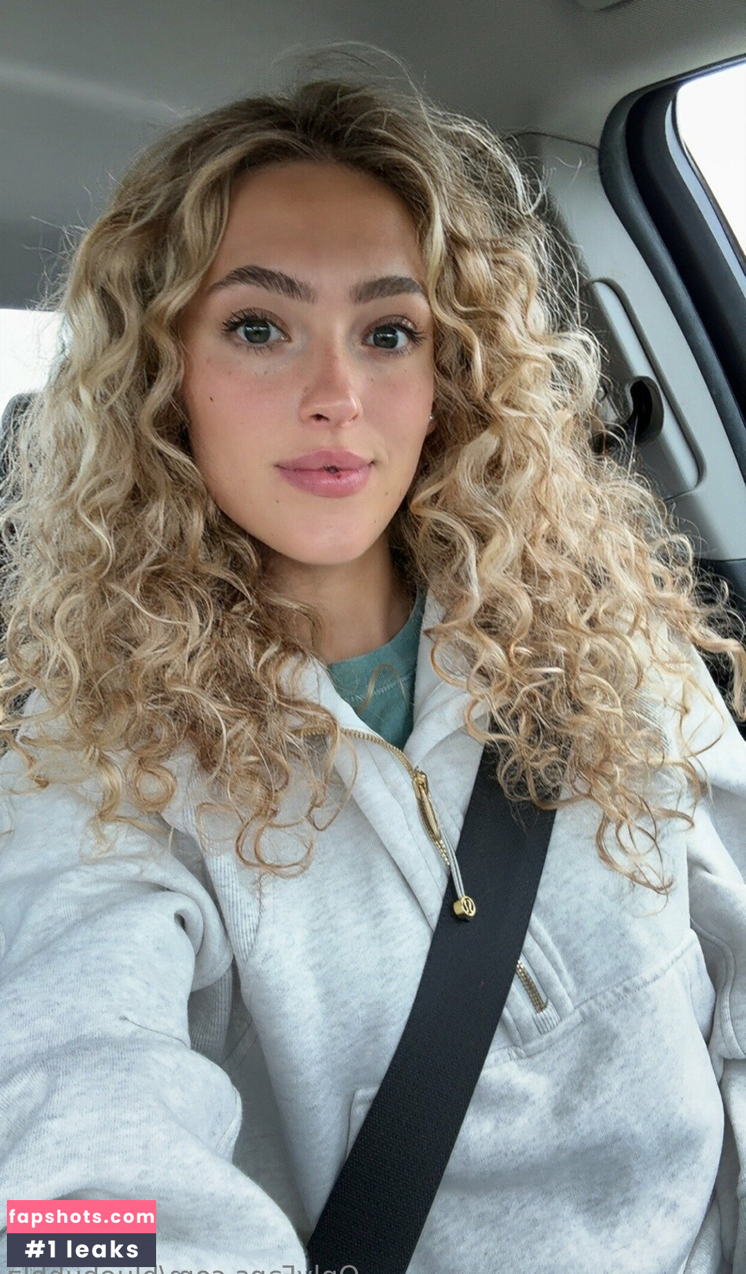 bluebubblz Nude Leaks OnlyFans Photos #21 - LeakJerk