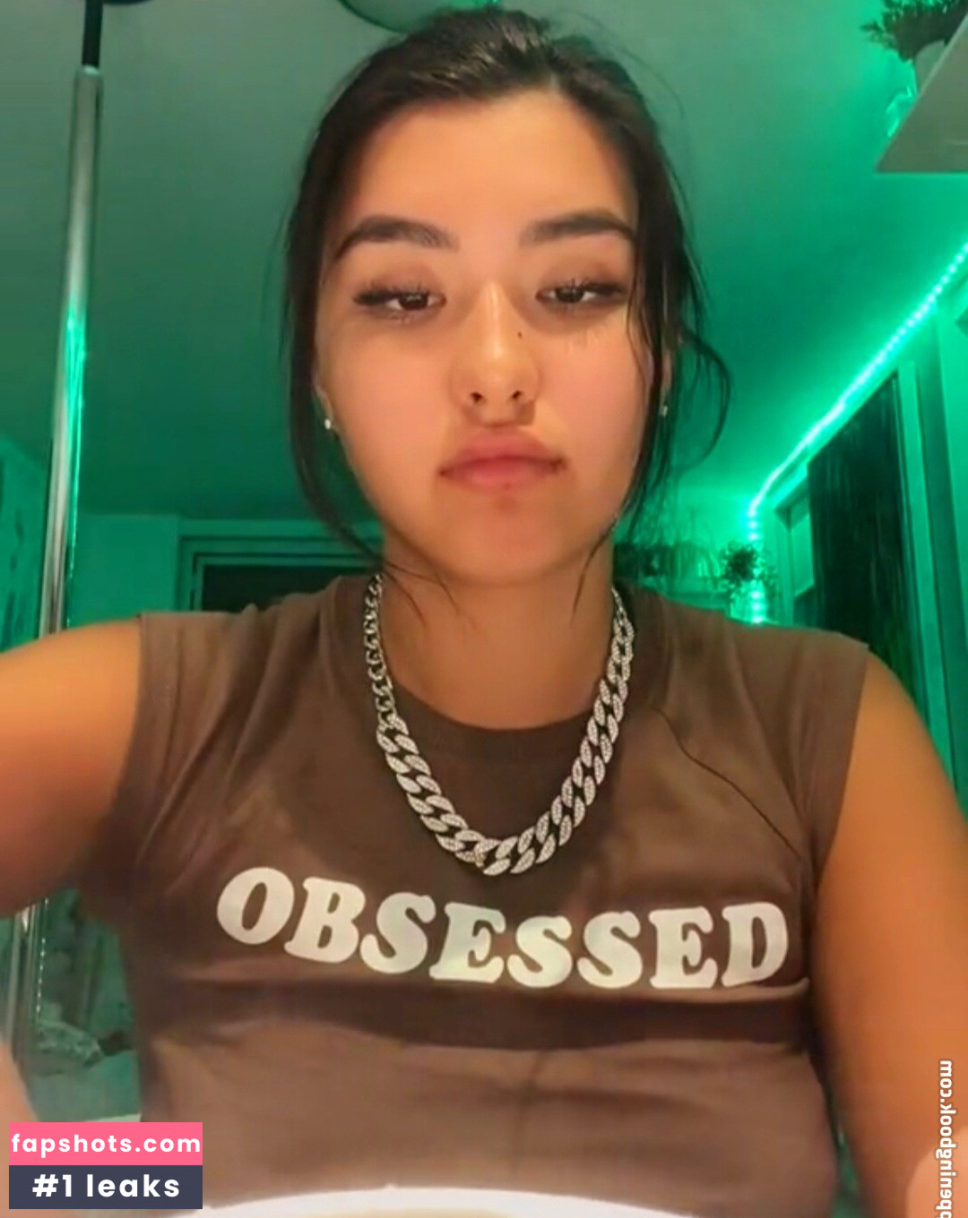 Bluewolfieee gallery photo #9