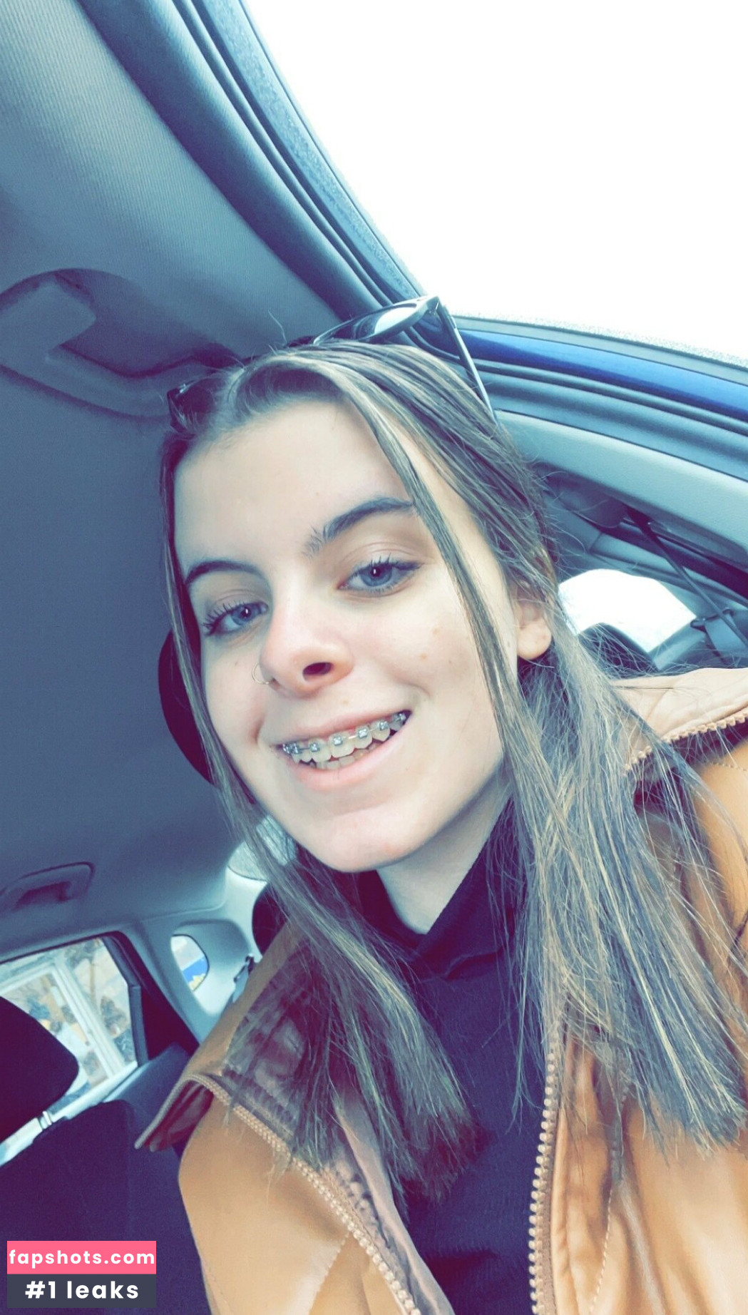 blufire999 nude babe gallery