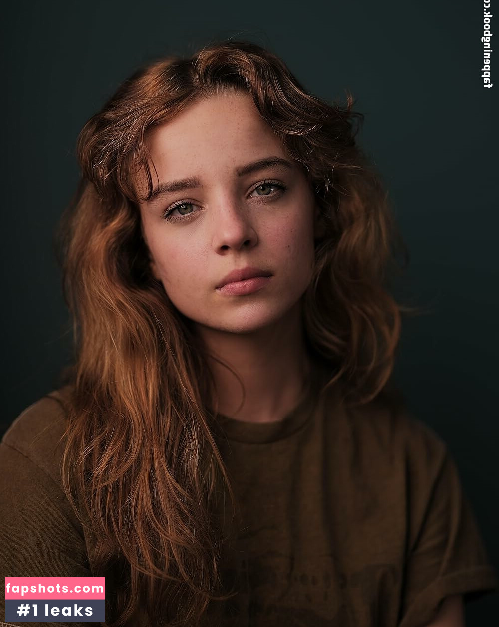 Bo Bragason nude babe gallery