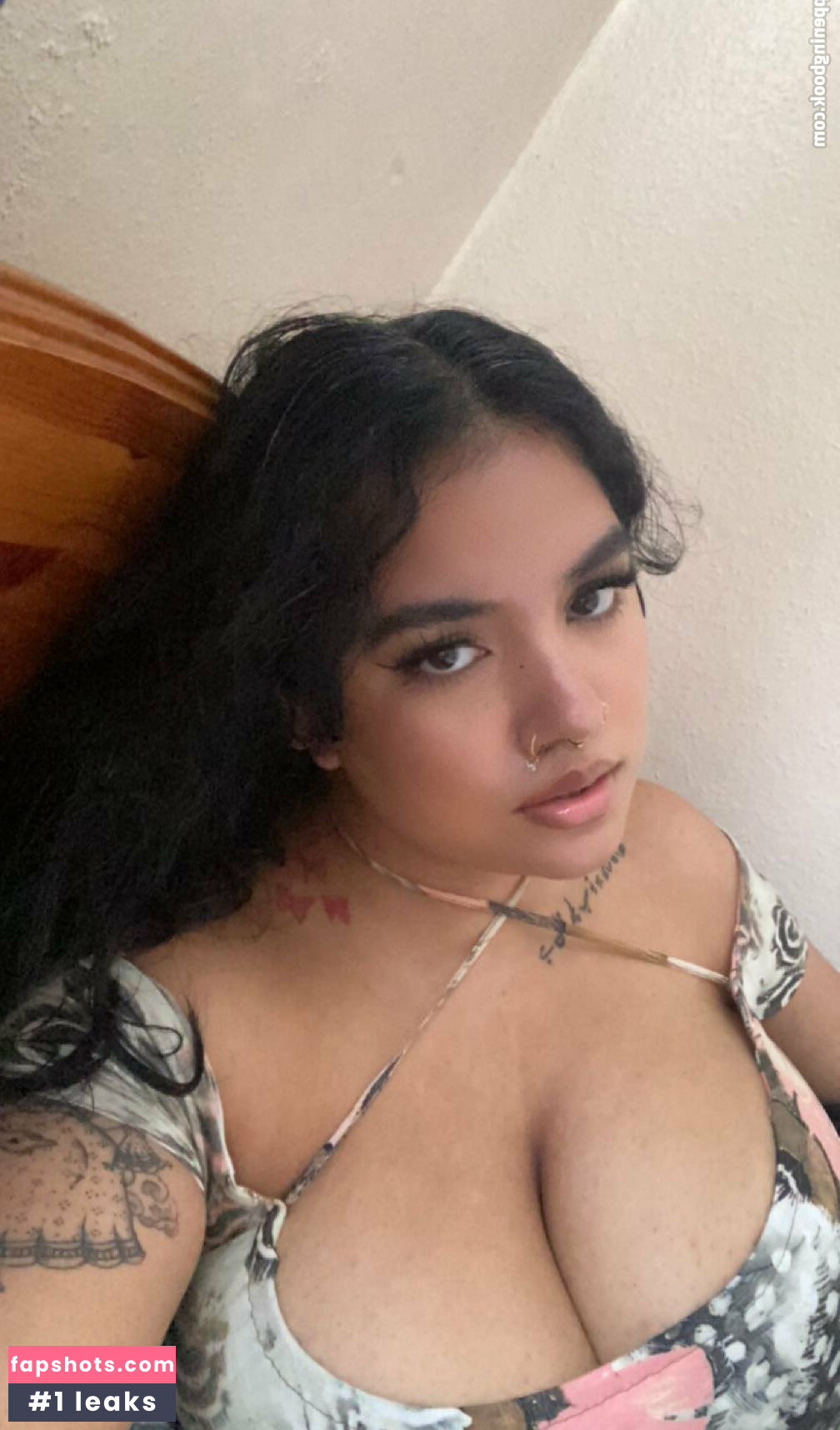 Boa Hancock gallery photo #31