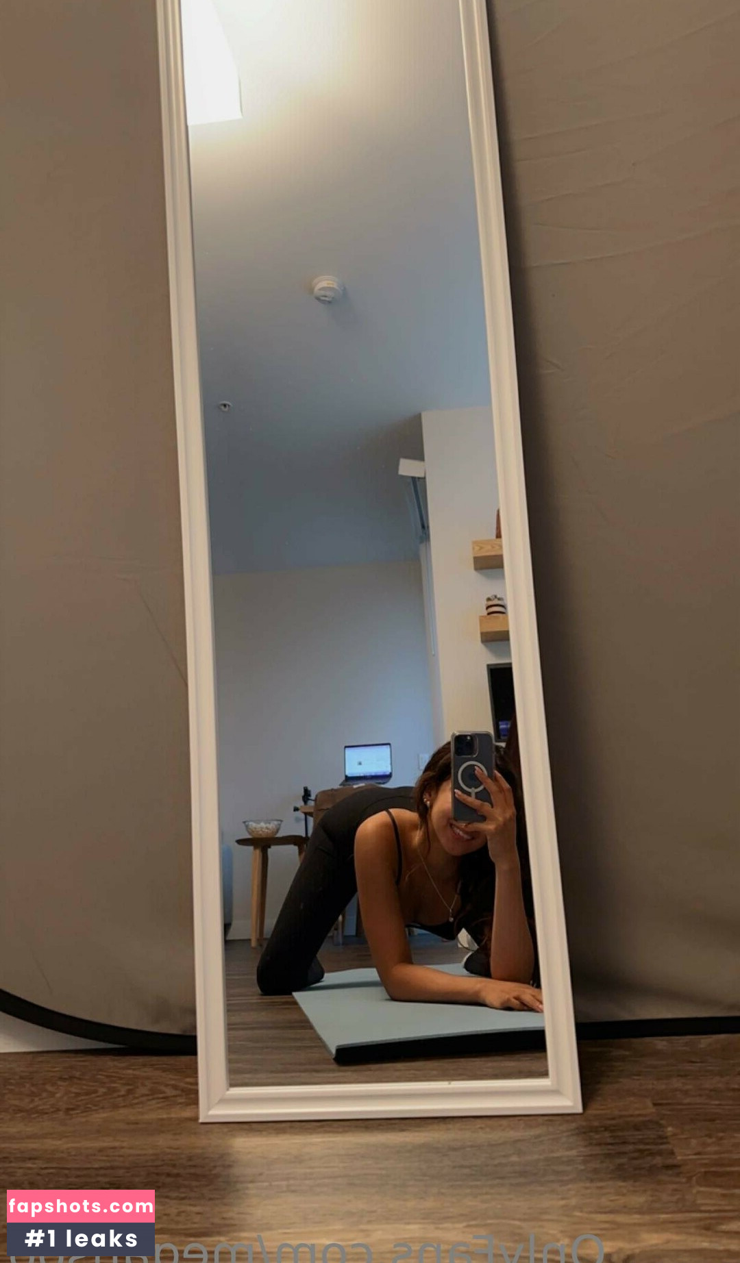 bobabuttmeg gallery photo #4