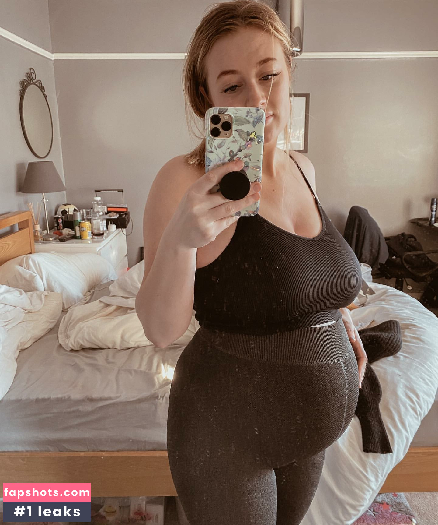 Bobbie Ann gallery photo #60