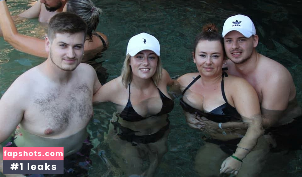 Bobbie Ann gallery photo #68