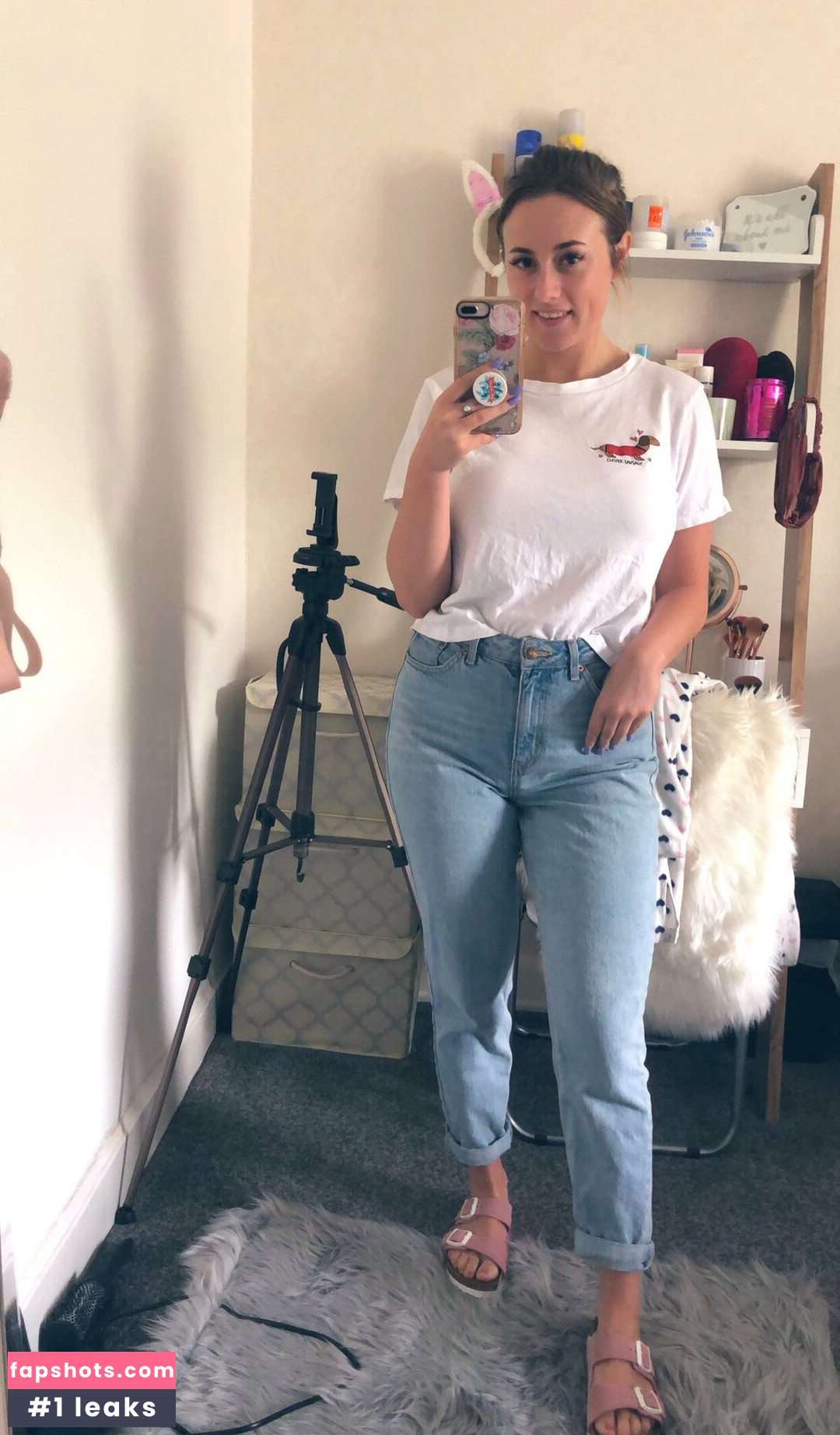 Bobbie Ann gallery photo #76