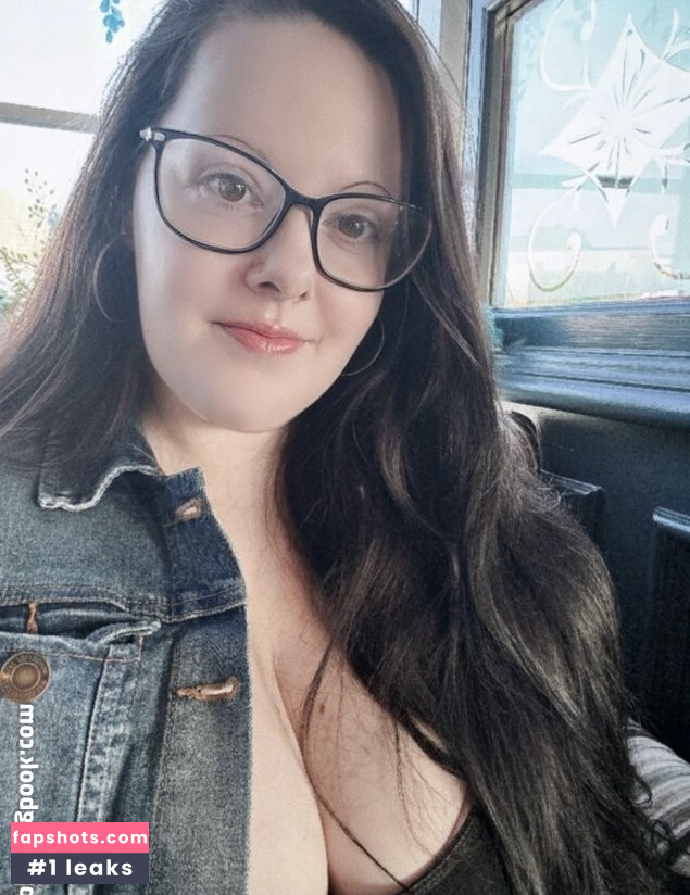 Bobbiegalore gallery photo #9