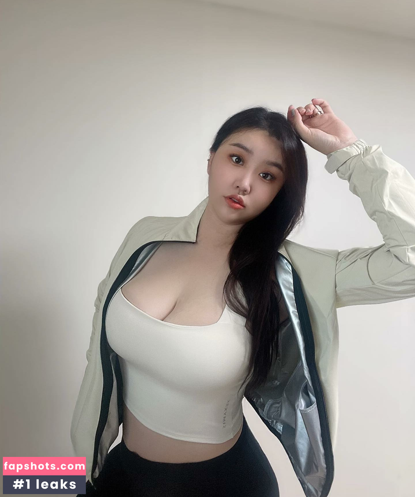 Bobby Filtración Desnuda OnlyFans Foto #2 - Fapshots