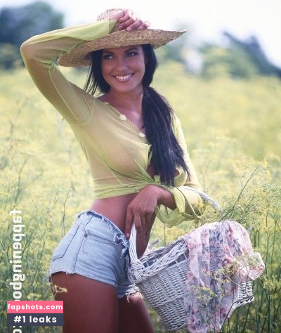 Bodi Sylvi Nahé úniky fotek pouze od fanoušků #21 - Fapshots