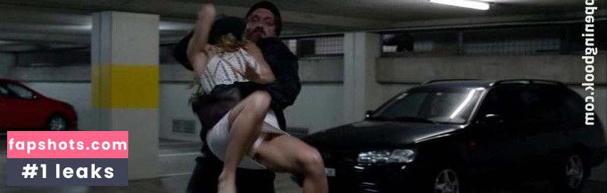 Bojana Novakovic gallery photo #7