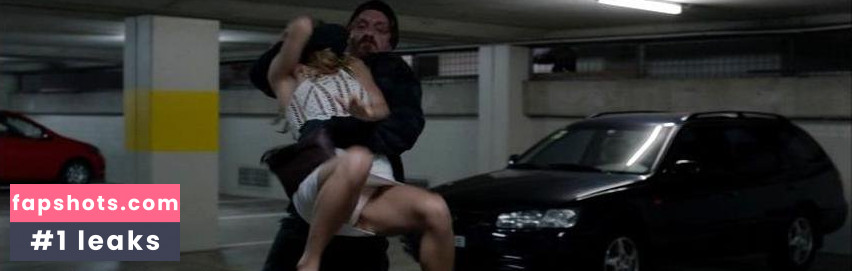 Bojana Novakovic gallery photo #8